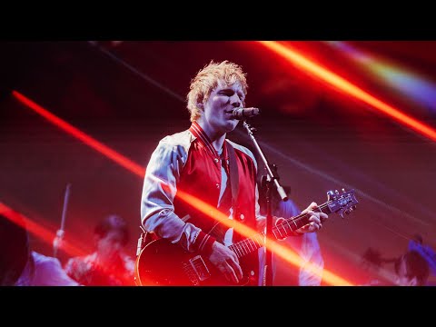 Ed Sheeran - Bad Habits видео (клип)