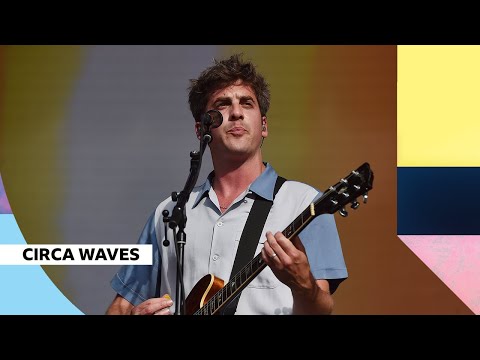 Circa Waves - T-Shirt Weather видео (клип)