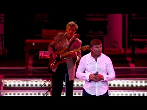 Виктор Тюменский - Не жди (Live) видео (клип)