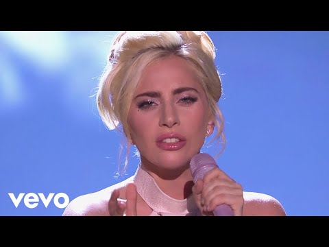 Lady Gaga - Million Reasons видео (клип)